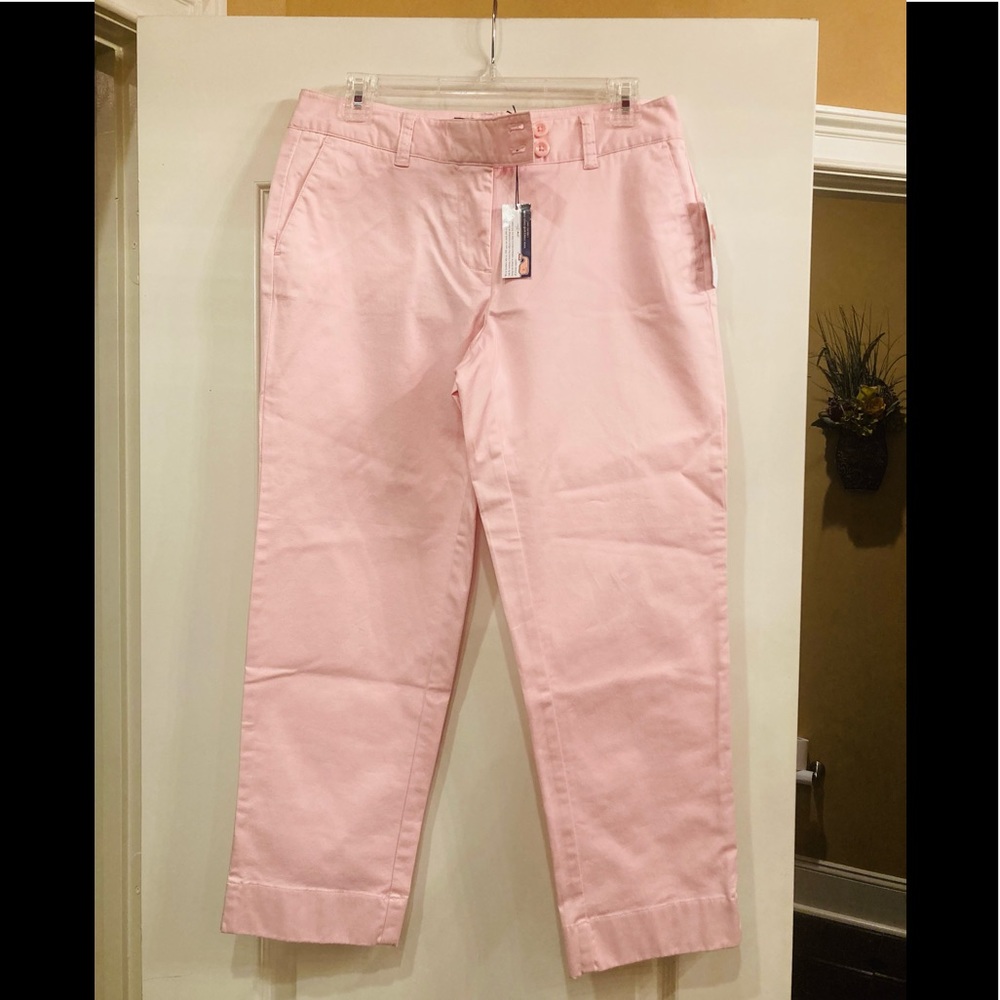 🏝Vineyard Vines pink capri pants